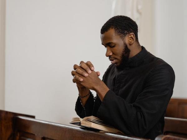 12 versets sur la foi dans la Bible